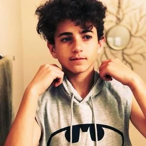 Meet your Posher, Christian